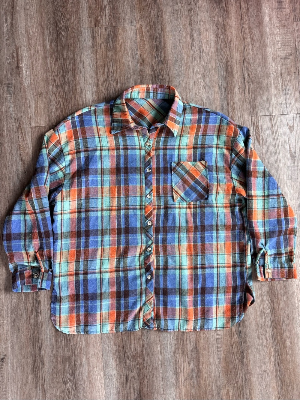 Vintage Flannel Button-Down Plaid Shirt - size Large